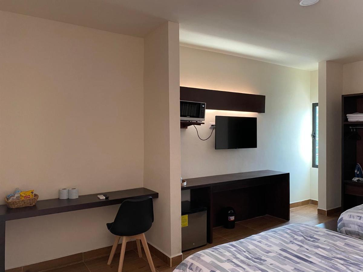 Huasteca Em Suites Ciudad Valles Bagian luar foto